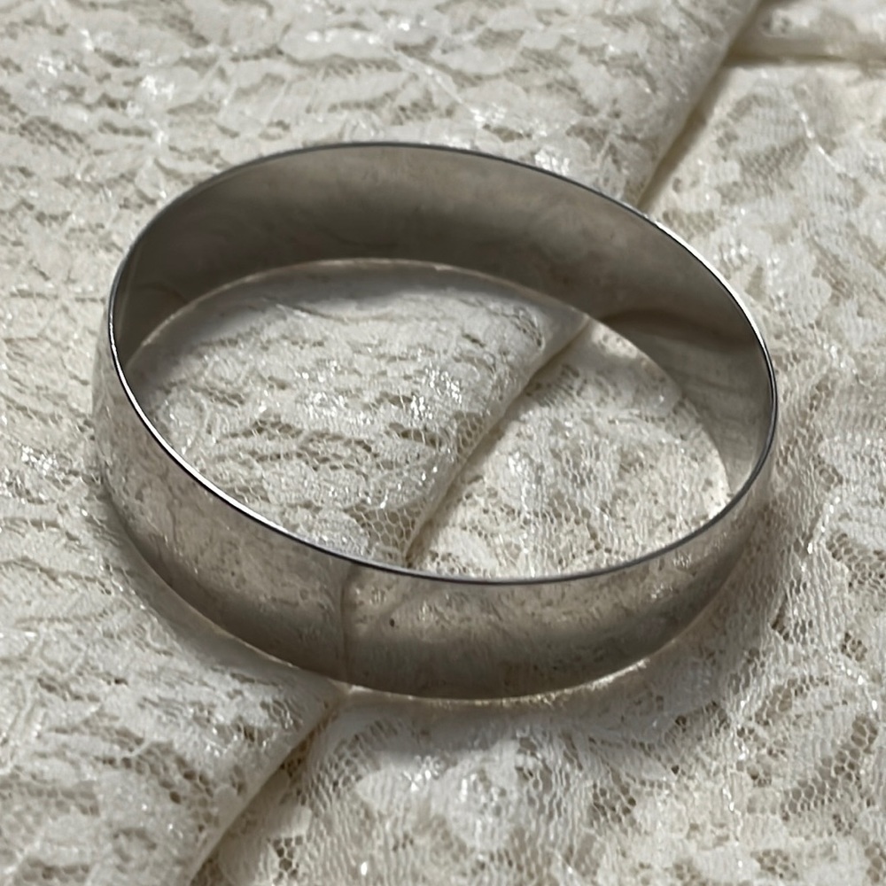 Napier/vintage silver costume bangle, 6”